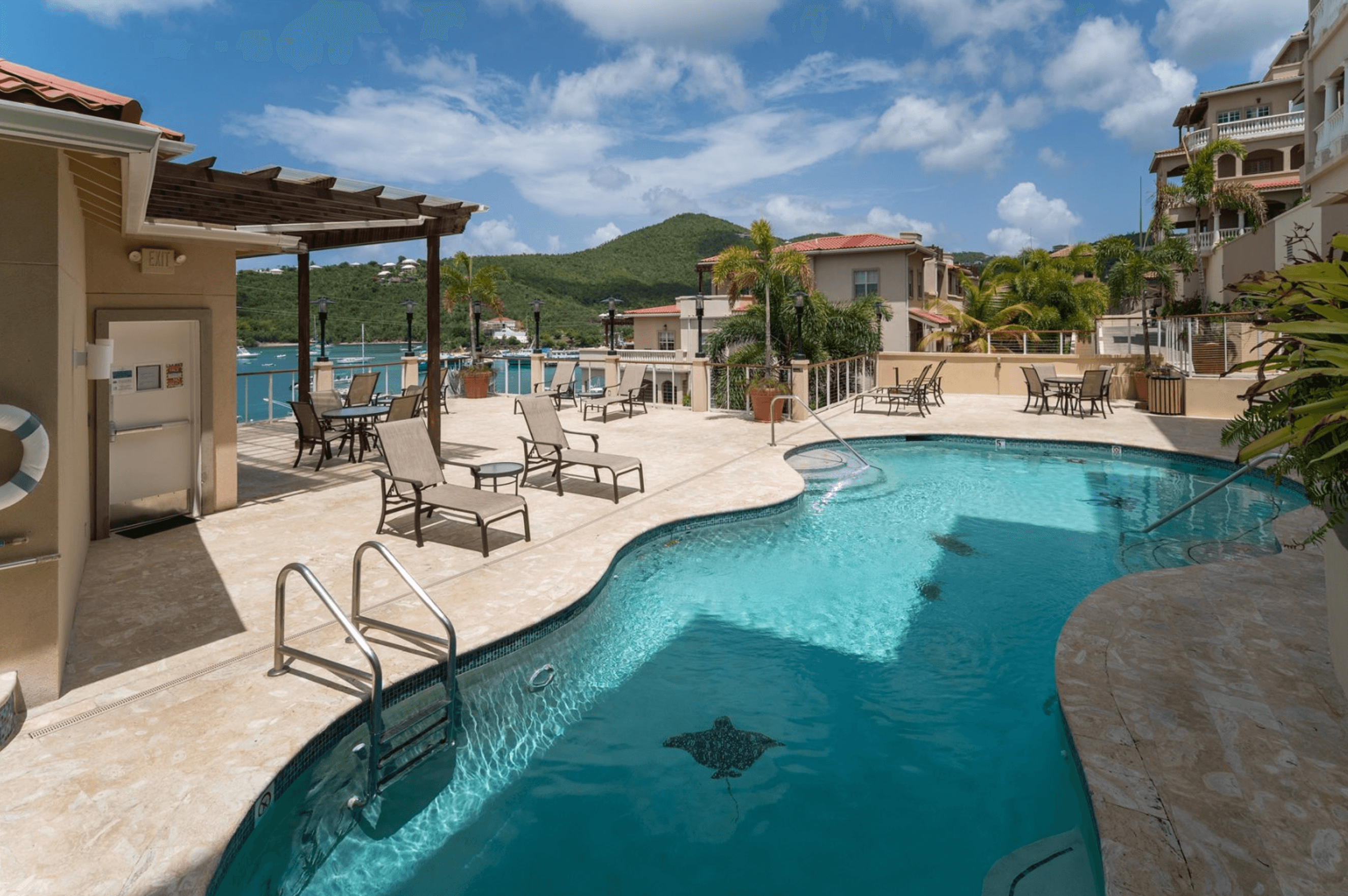 Grande Bay Resorts image 2